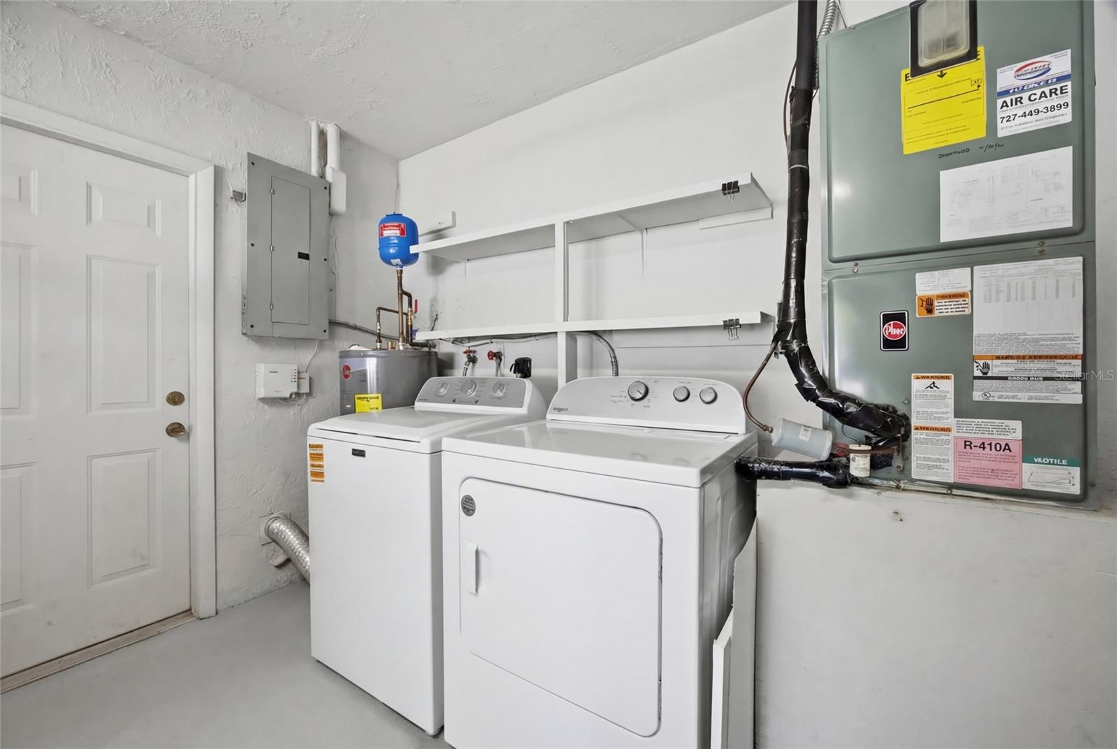 Image 21 of 30 For 2217 Lauren Drive