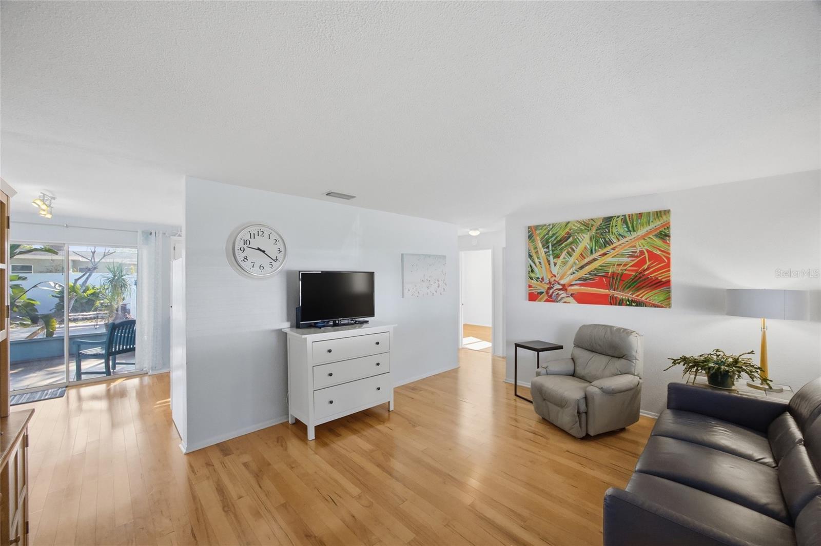 Image 4 of 30 For 2217 Lauren Drive