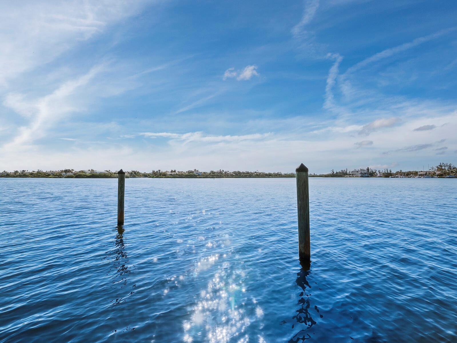 Image 43 of 51 For 3540 Gulf Of Mexico Drive 102