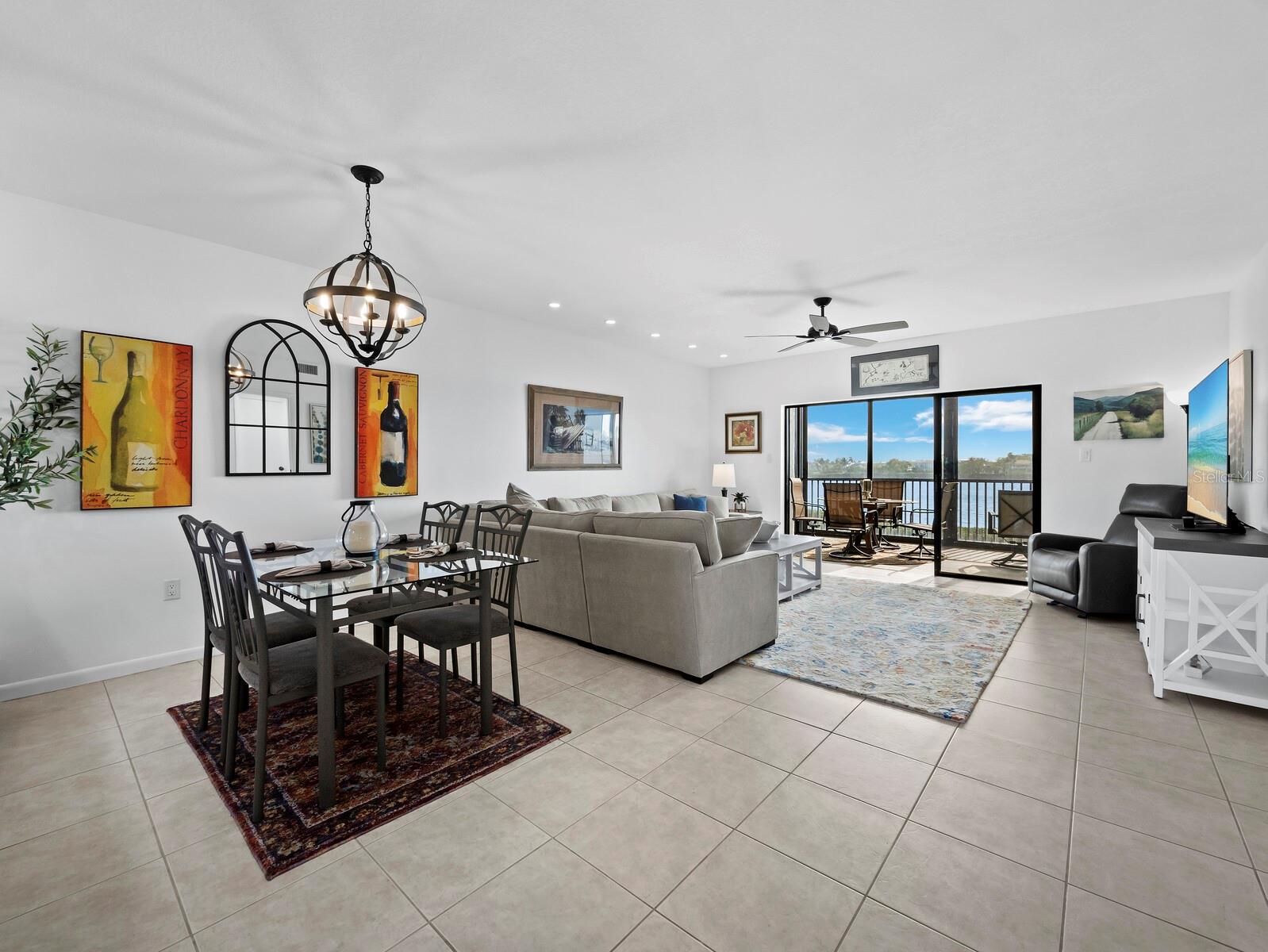 Image 8 of 51 For 3540 Gulf Of Mexico Drive 102