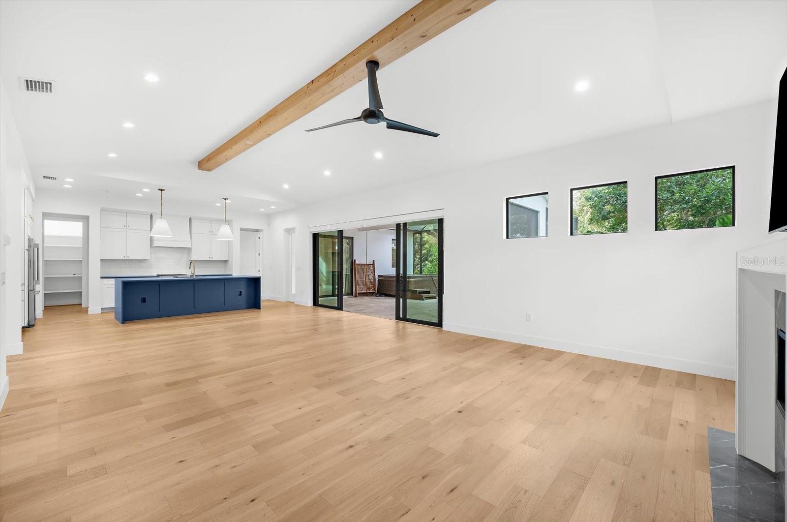 Image 18 of 62 For 2135 Datura Street