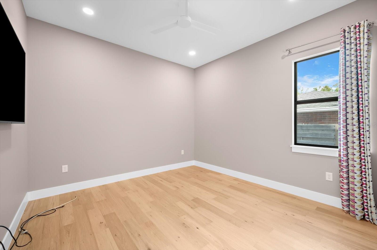 Image 28 of 62 For 2135 Datura Street