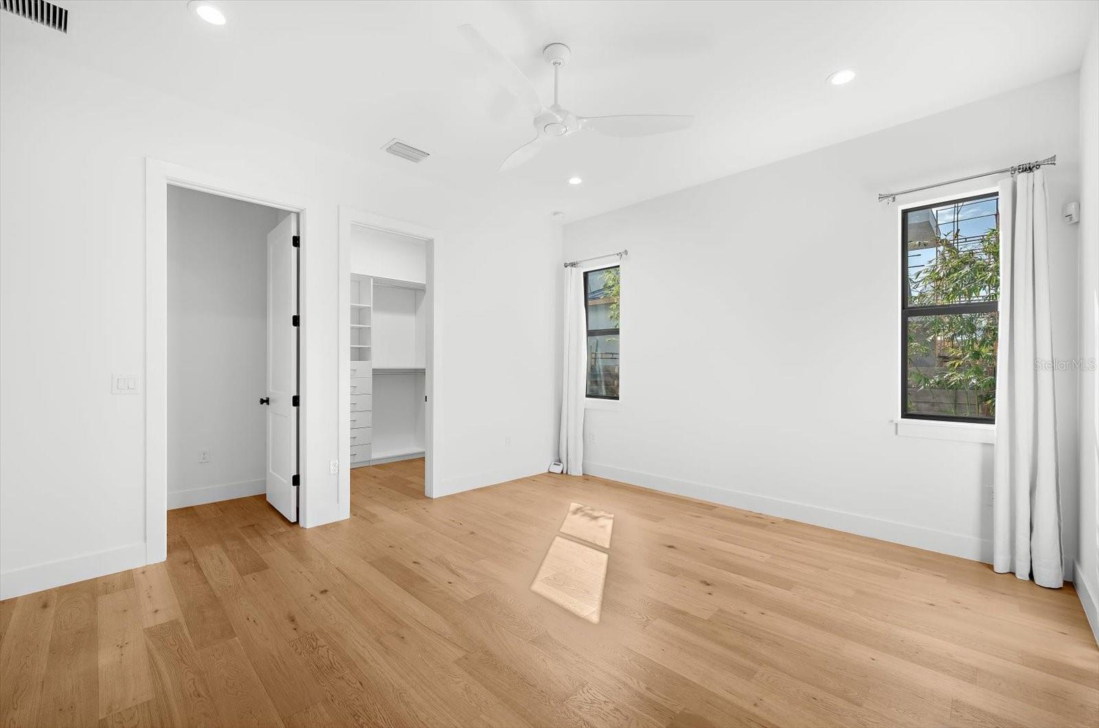 Image 37 of 62 For 2135 Datura Street