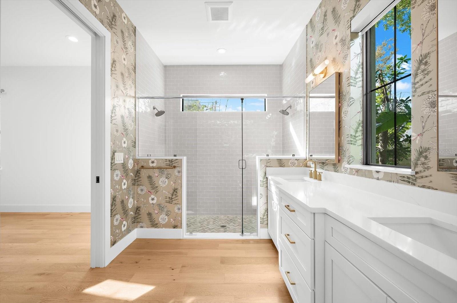 Image 46 of 62 For 2135 Datura Street