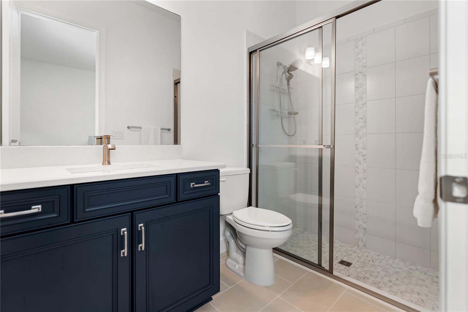 Image 27 of 47 For 15278 Contenta Loop