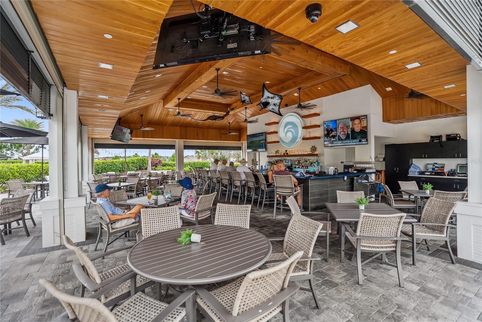 Image 44 of 47 For 15278 Contenta Loop