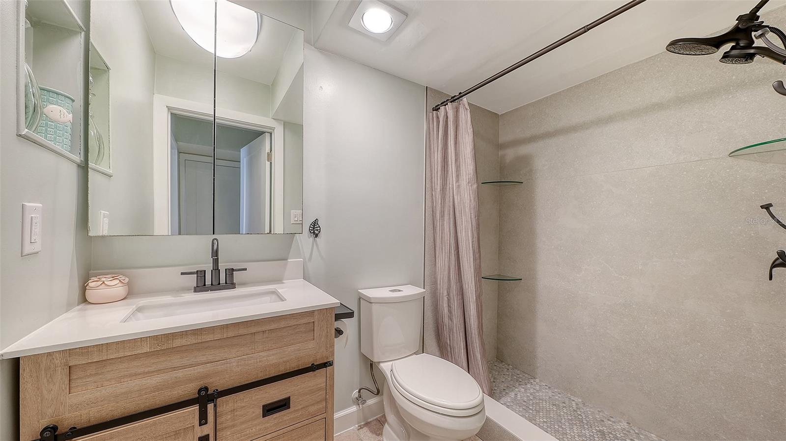 Image 15 of 54 For 115 Pass Key Road 115