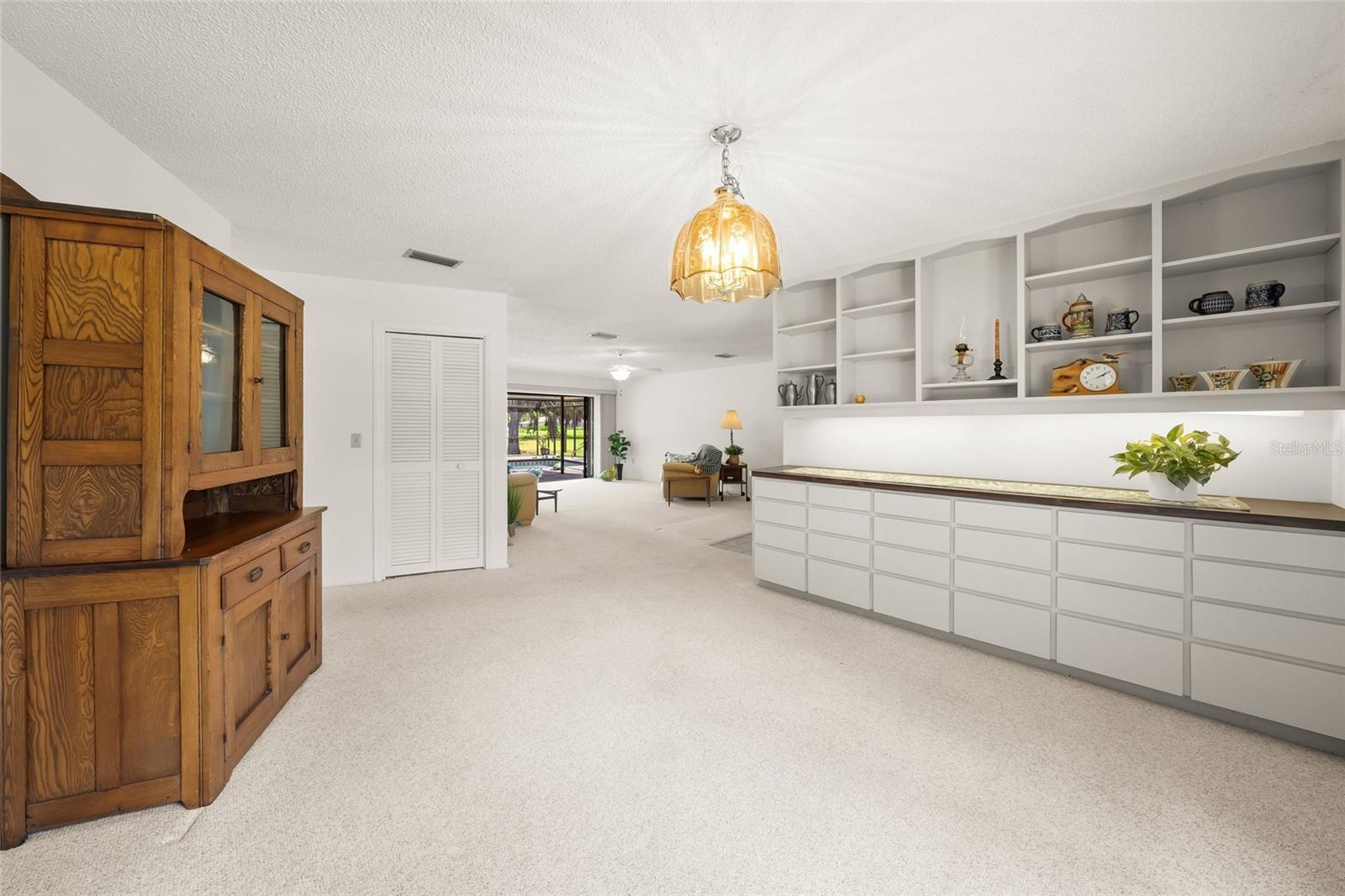 Image 17 of 64 For 4806 Country Club Drive