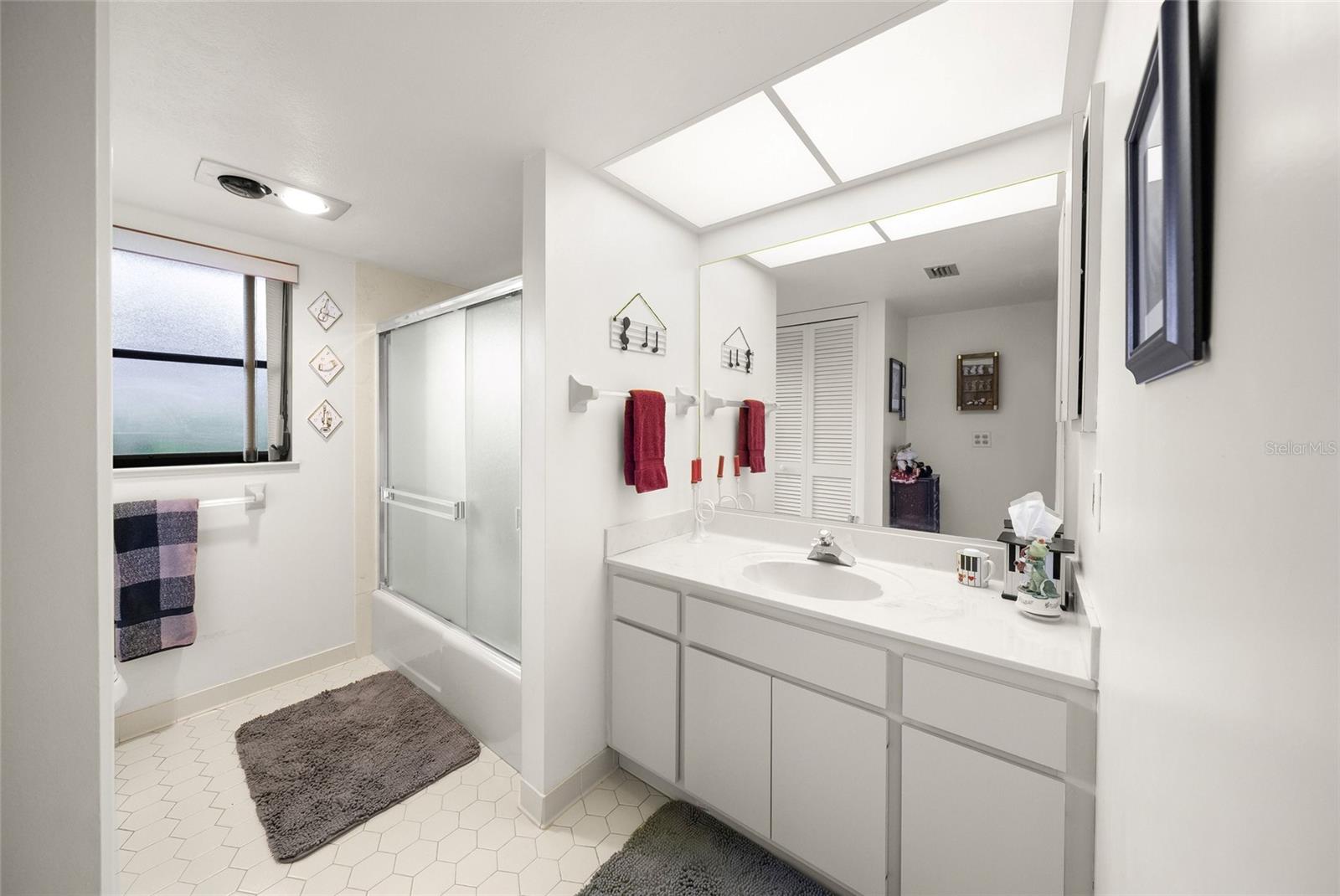 Image 21 of 64 For 4806 Country Club Drive