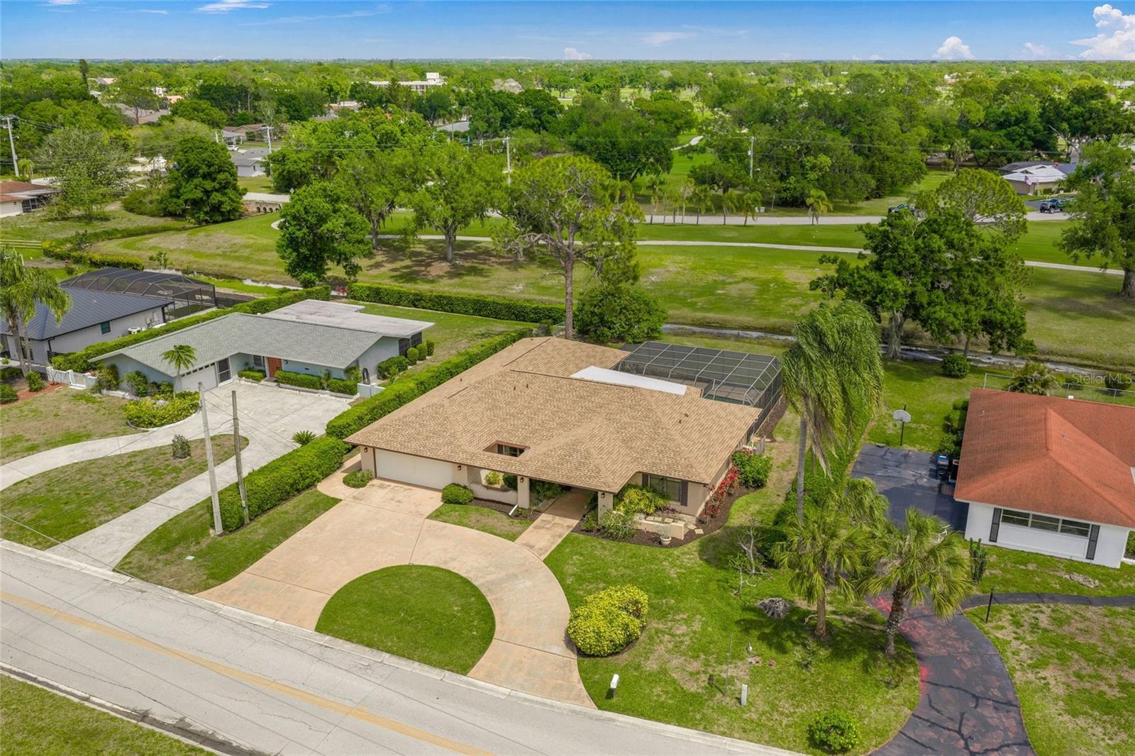 Image 52 of 64 For 4806 Country Club Drive