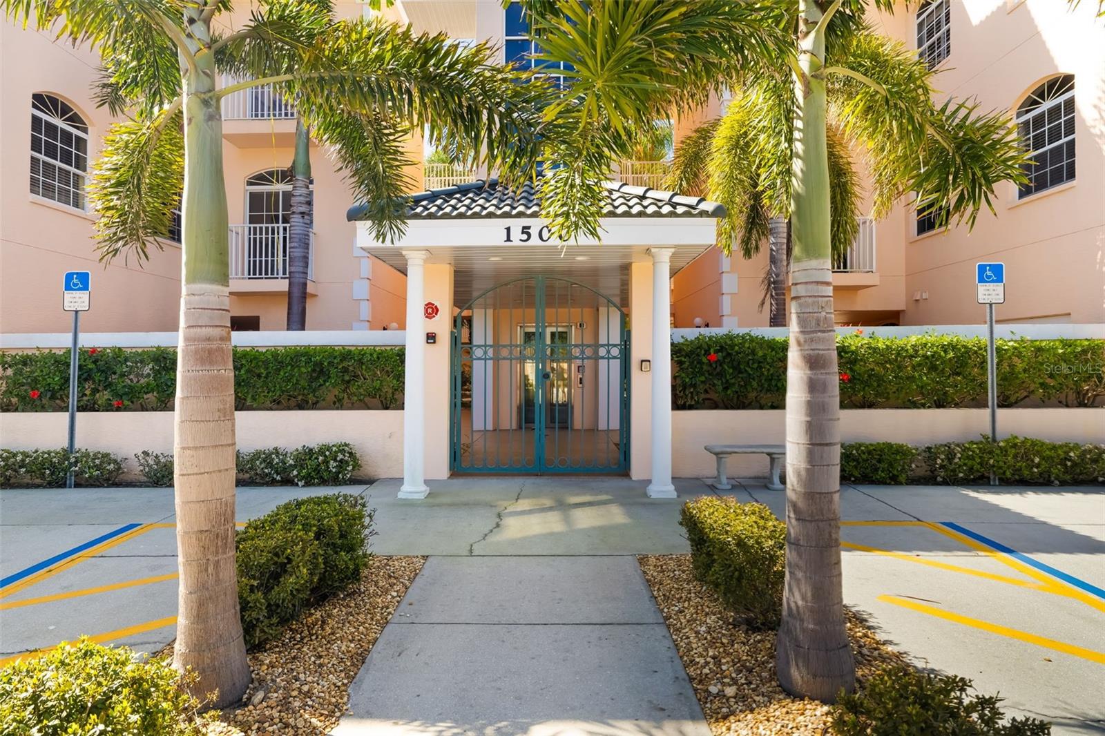 Image 3 of 58 For 1522 Gondola Park Drive 1522