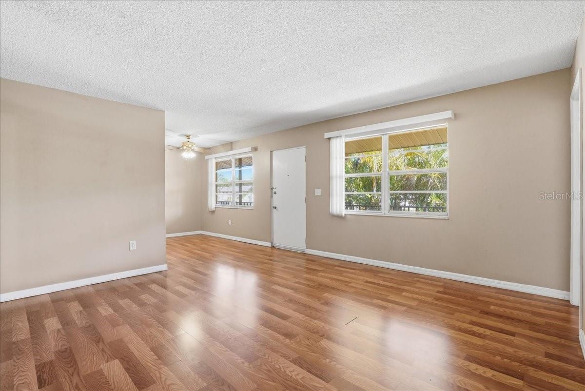 Image 3 of 22 For 4800 Rilma Avenue 146