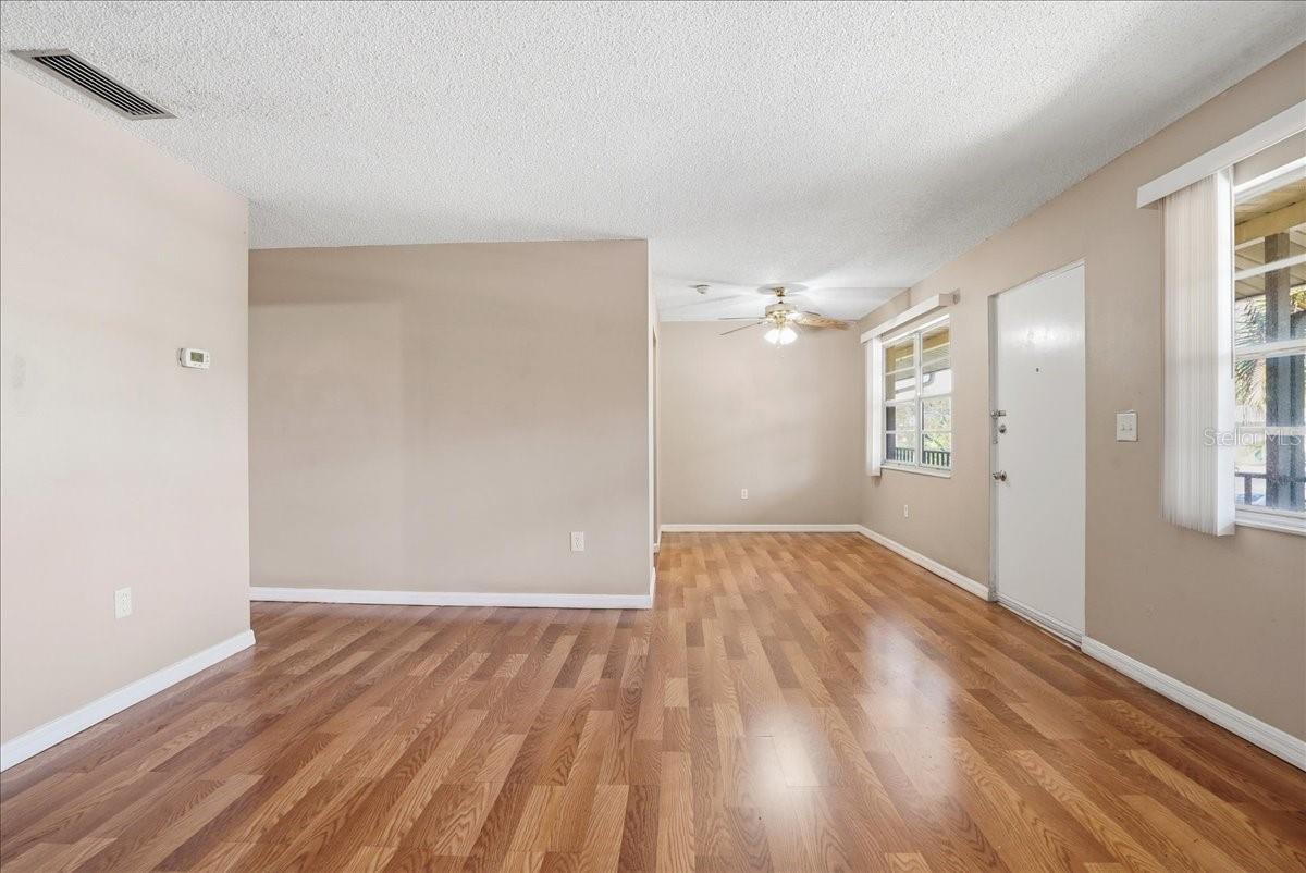 Image 4 of 22 For 4800 Rilma Avenue 146