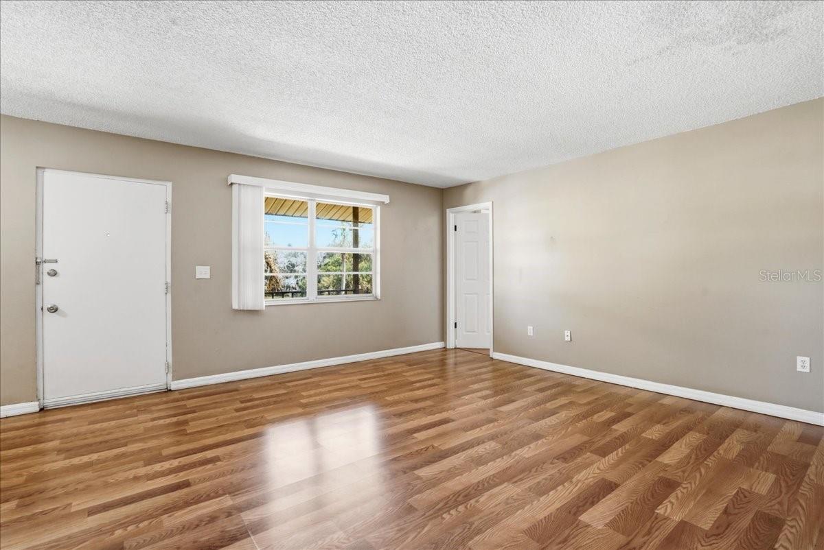 Image 5 of 22 For 4800 Rilma Avenue 146