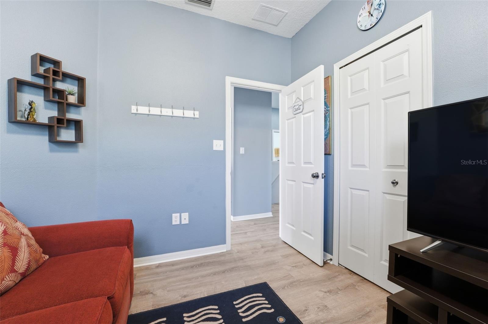 Image 26 of 41 For 3758 Parkridge Circle 24-201