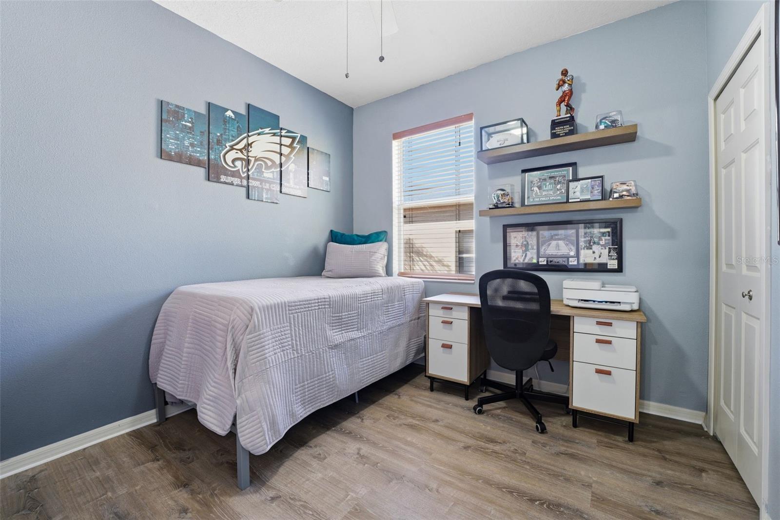 Image 28 of 41 For 3758 Parkridge Circle 24-201