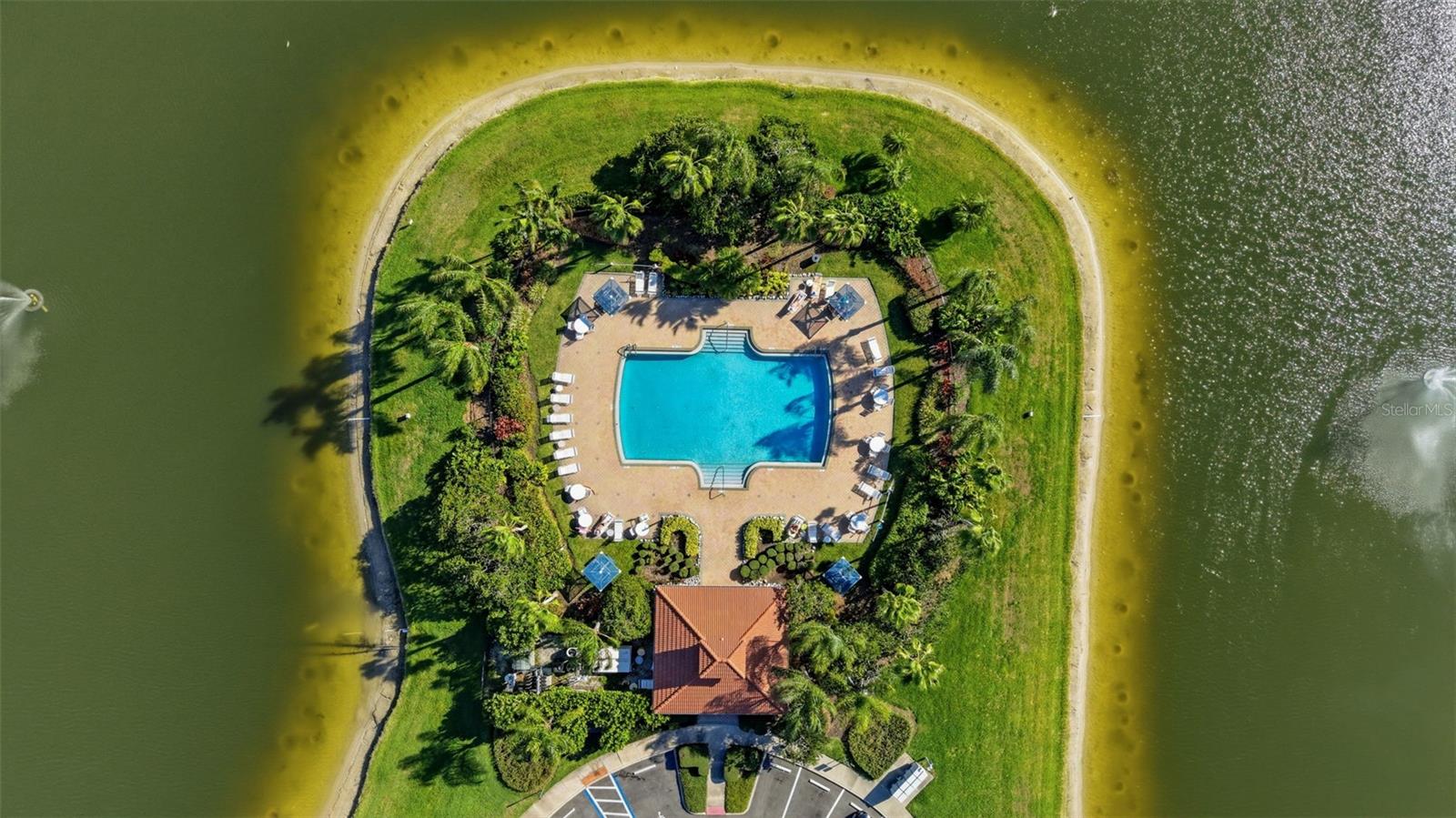 Image 35 of 41 For 3758 Parkridge Circle 24-201