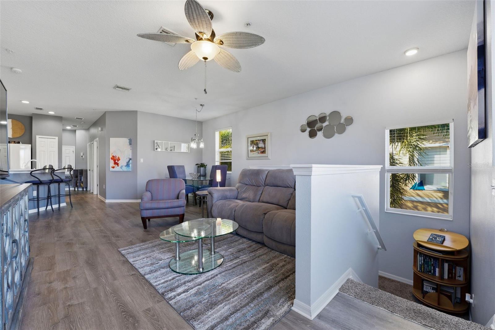 Image 5 of 41 For 3758 Parkridge Circle 24-201