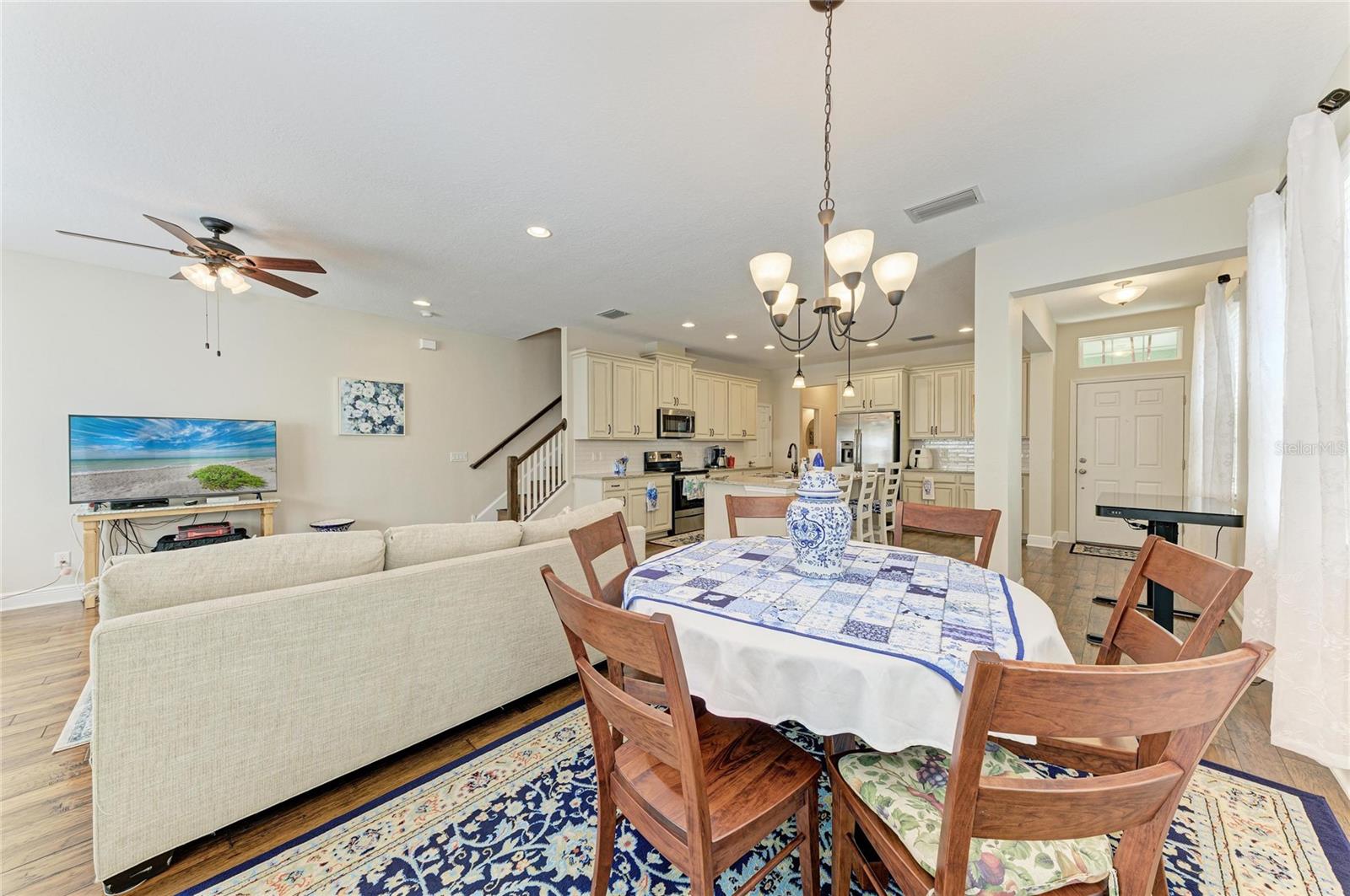 Image 16 of 37 For 7844 52nd Terrace E