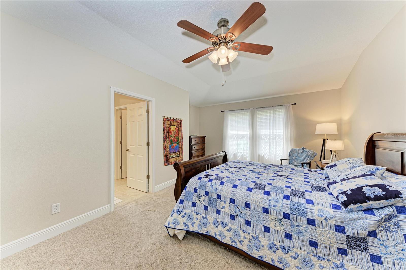 Image 20 of 37 For 7844 52nd Terrace E