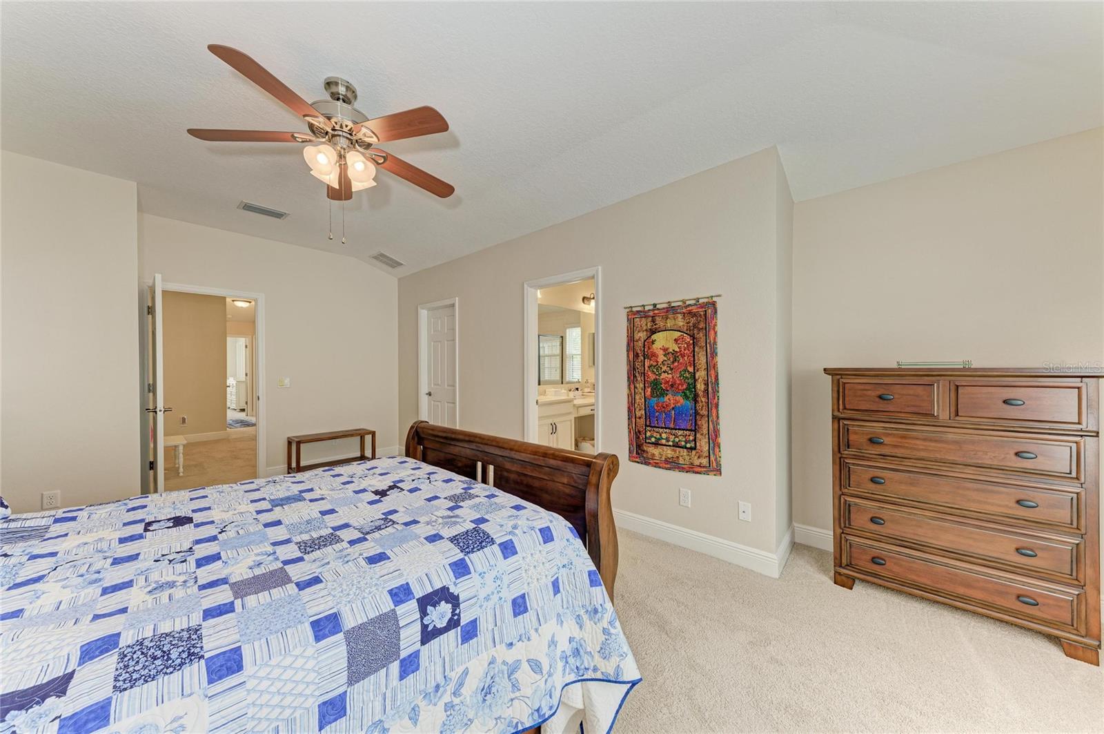 Image 21 of 37 For 7844 52nd Terrace E