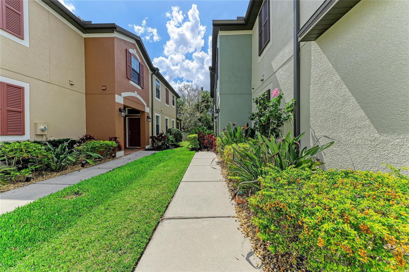 Image 3 of 37 For 7844 52nd Terrace E