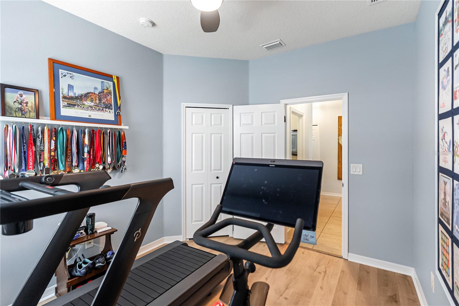 Image 25 of 33 For 728 Rosemary Circle