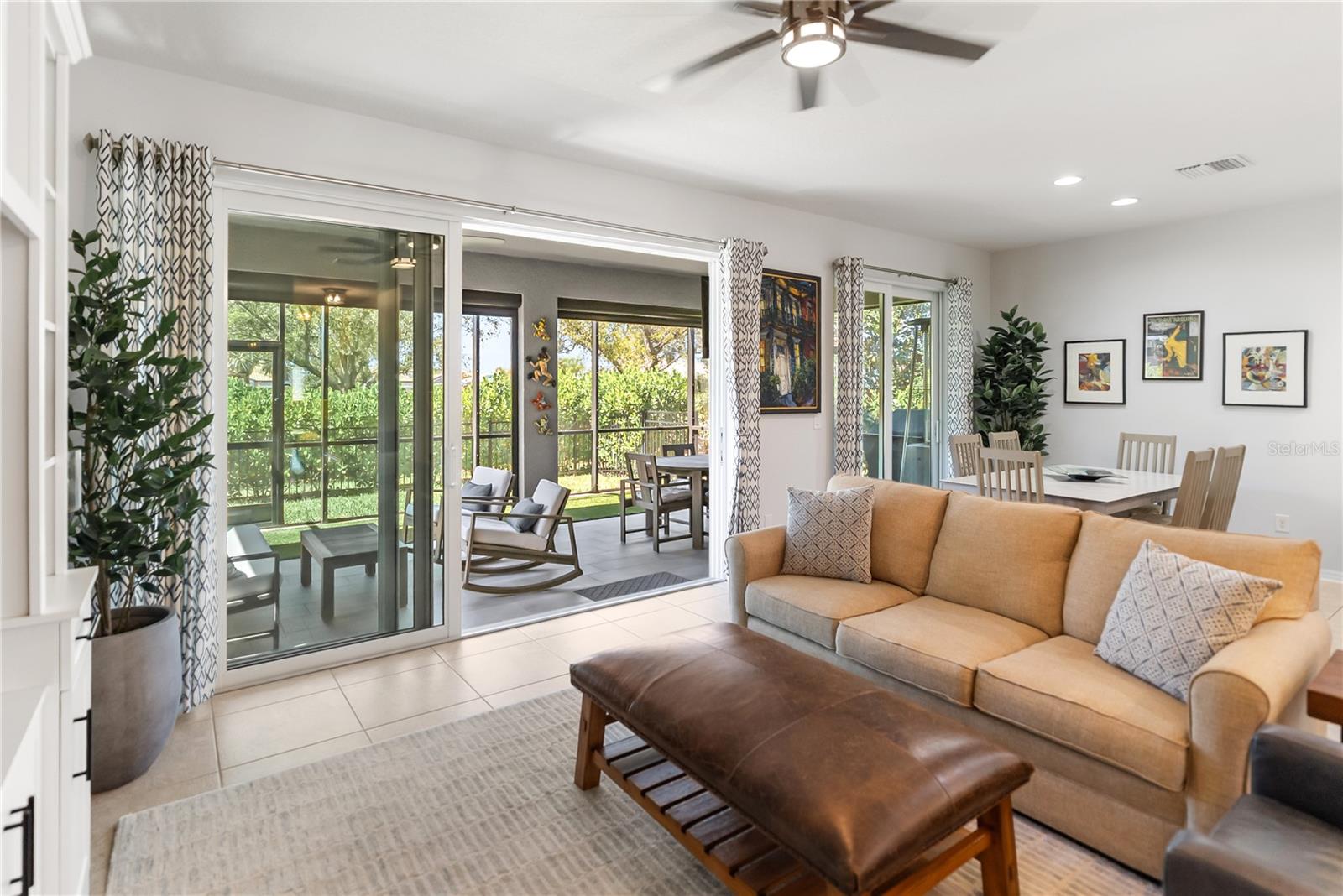 Image 7 of 33 For 728 Rosemary Circle