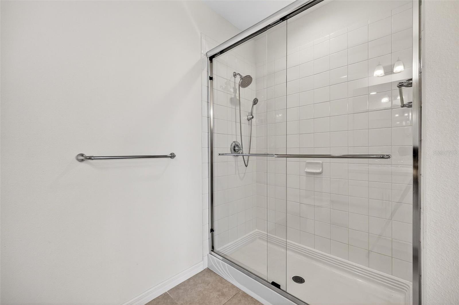 Image 18 of 41 For 8667 Canyon Creek Trail