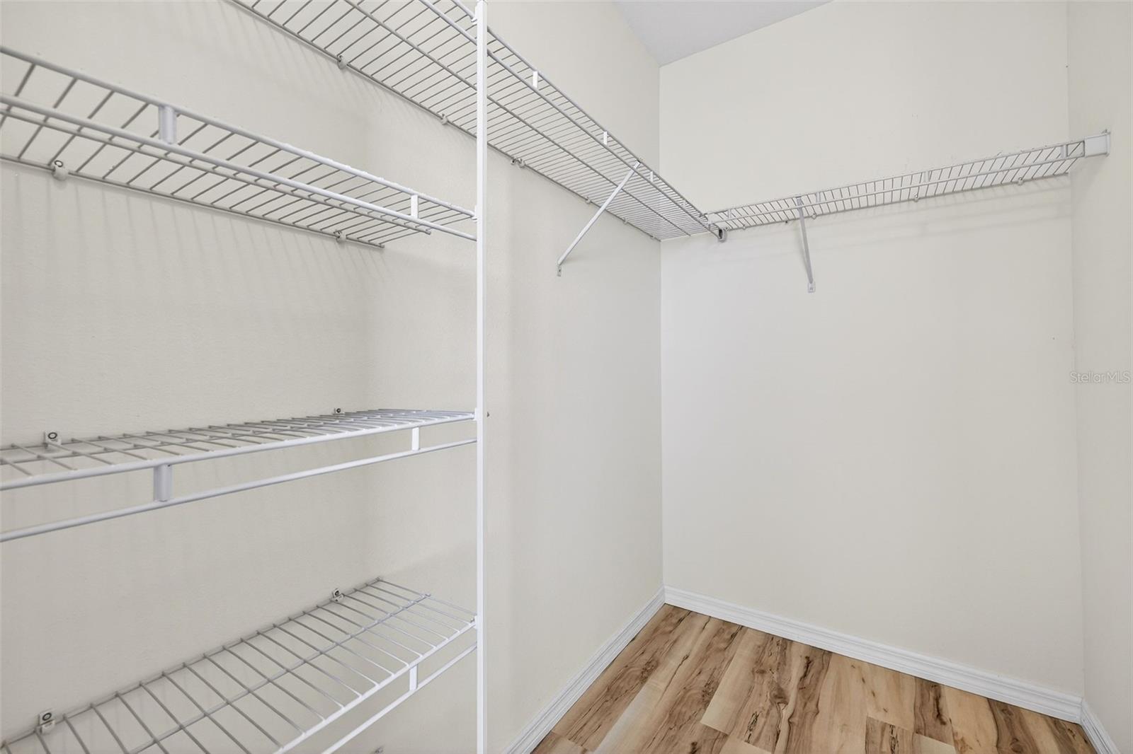 Image 24 of 41 For 8667 Canyon Creek Trail