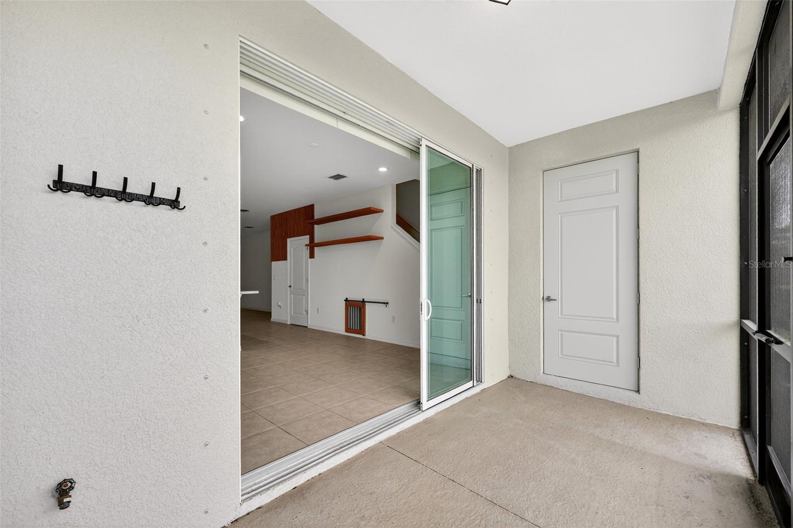 Image 27 of 41 For 8667 Canyon Creek Trail