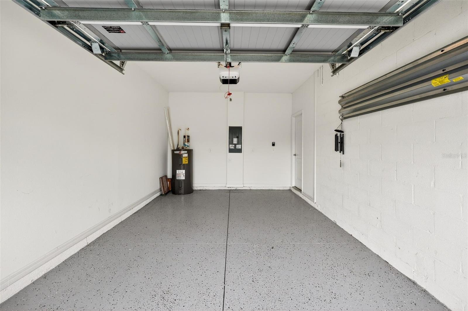 Image 28 of 41 For 8667 Canyon Creek Trail