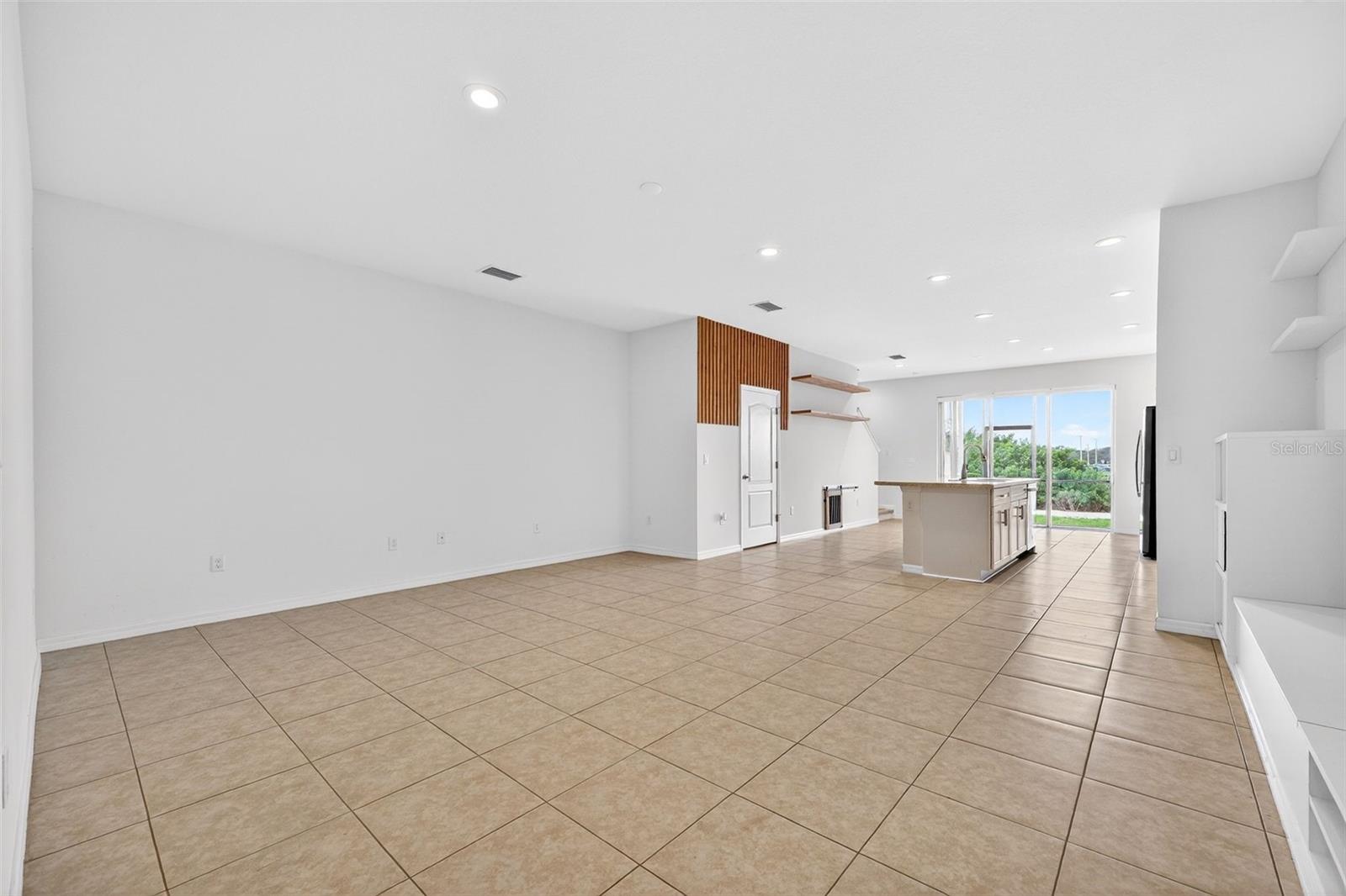 Image 3 of 41 For 8667 Canyon Creek Trail