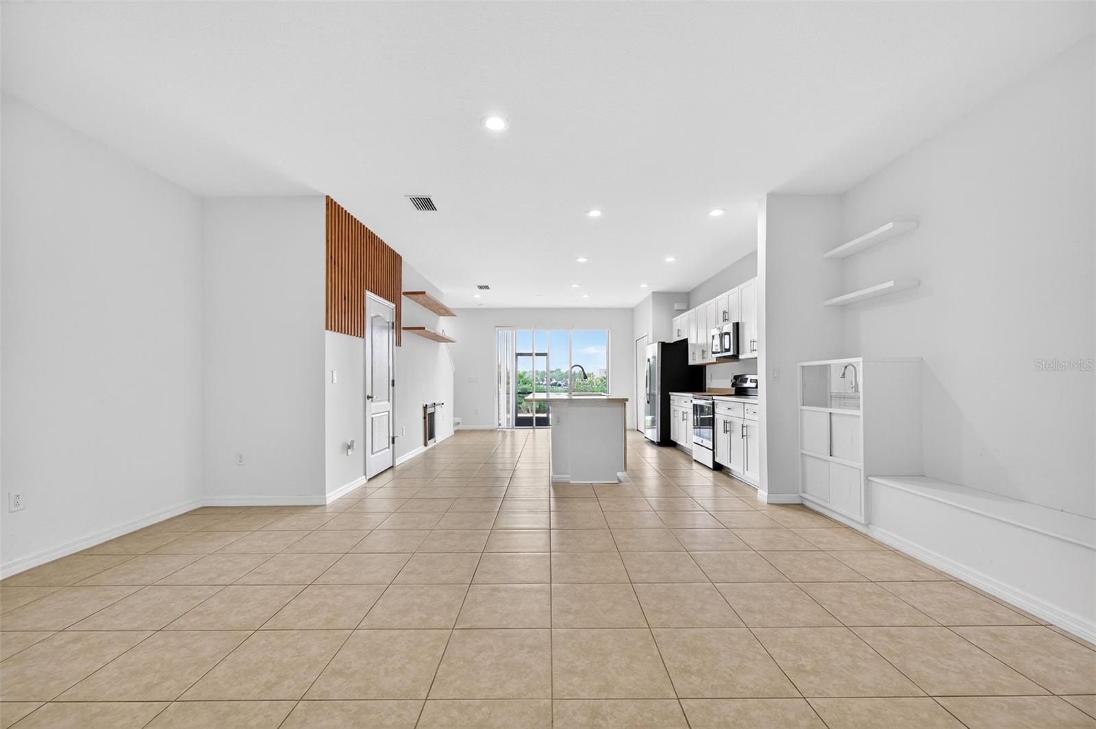 Image 5 of 41 For 8667 Canyon Creek Trail