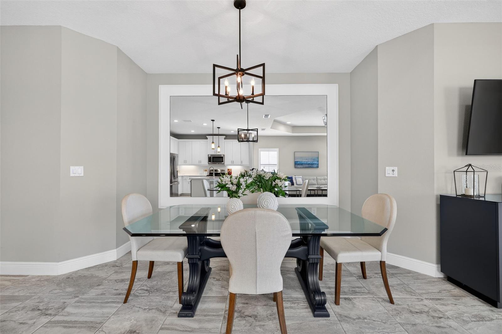 Image 14 of 55 For 4412 Star Apple Terrace