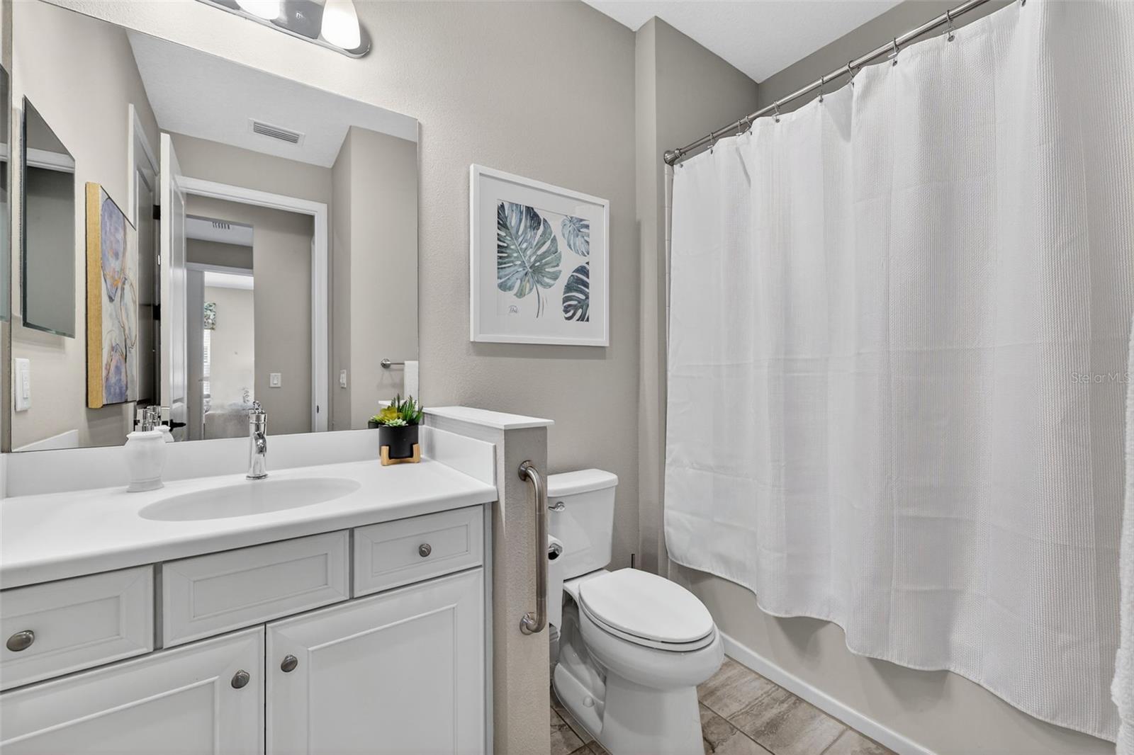 Image 17 of 55 For 4412 Star Apple Terrace