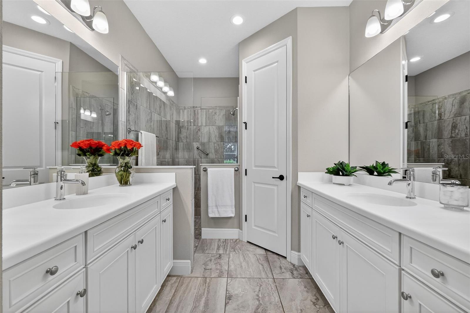 Image 25 of 55 For 4412 Star Apple Terrace