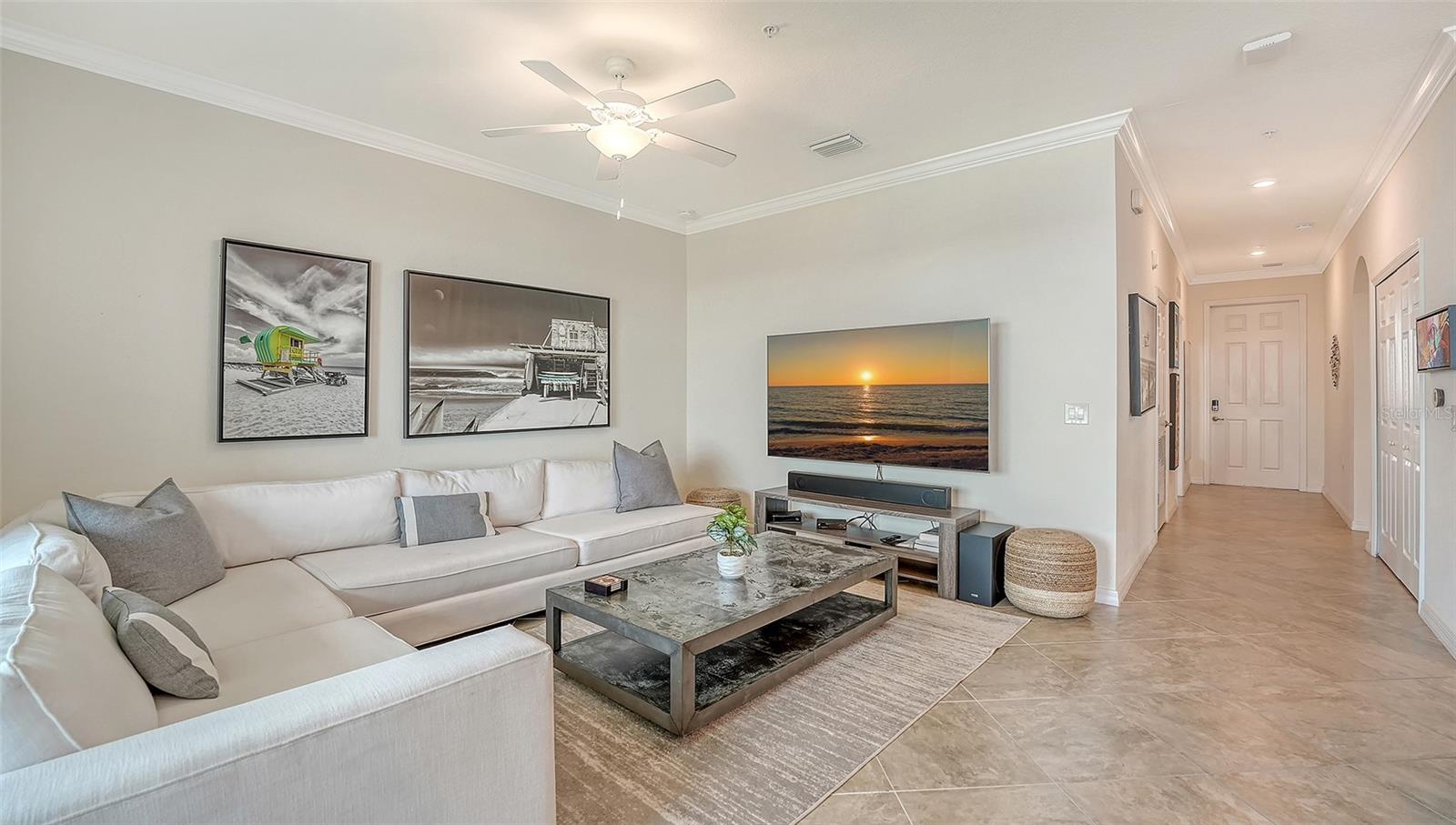 Image 10 of 67 For 1010 Tidewater Shores Loop 406