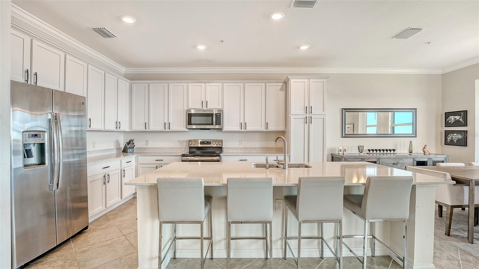 Image 13 of 67 For 1010 Tidewater Shores Loop 406