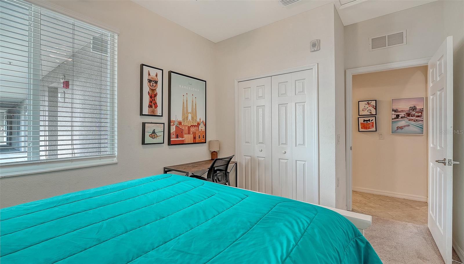 Image 27 of 67 For 1010 Tidewater Shores Loop 406