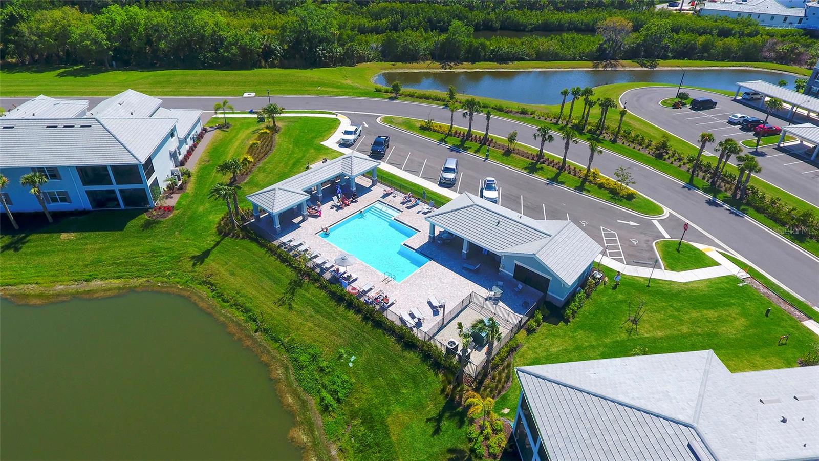 Image 34 of 67 For 1010 Tidewater Shores Loop 406