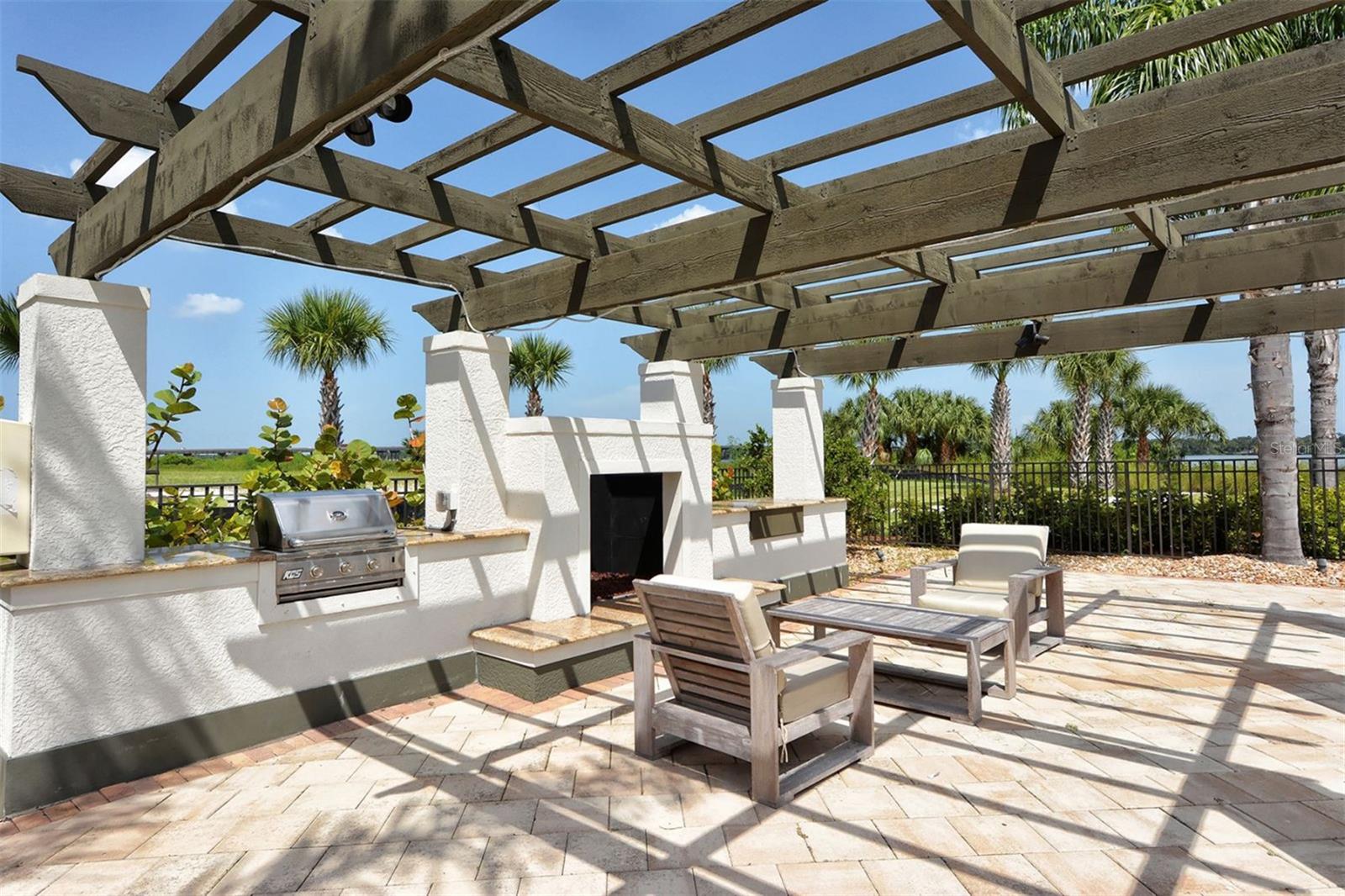 Image 46 of 67 For 1010 Tidewater Shores Loop 406