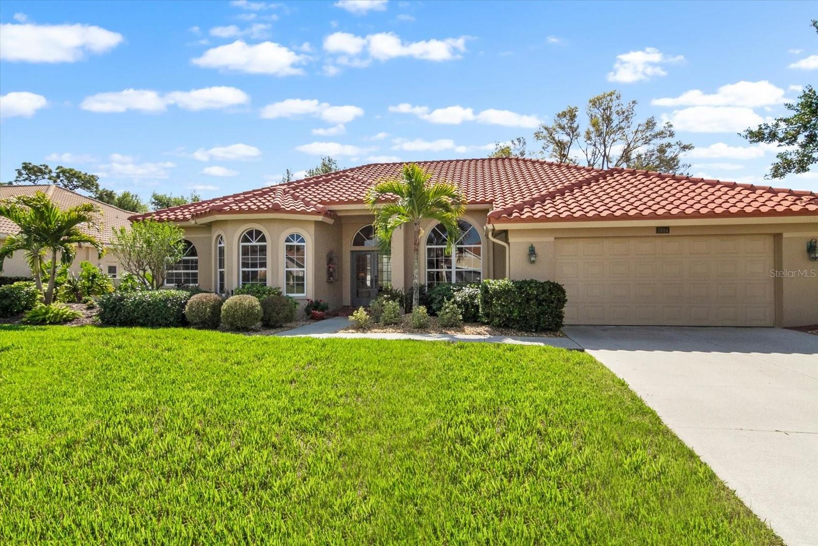 Image 2 of 56 For 1994 White Feather Lane