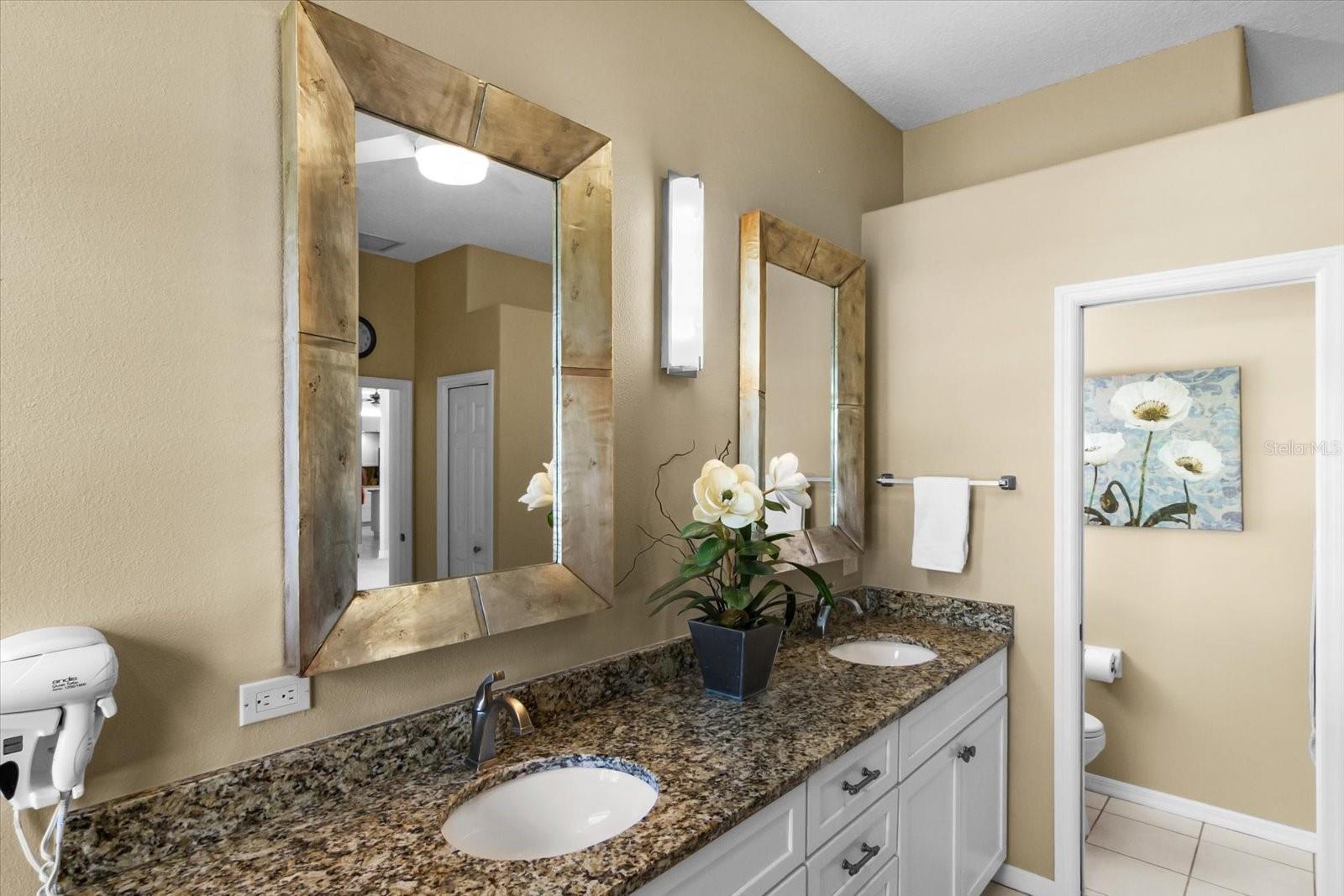 Image 29 of 56 For 1994 White Feather Lane