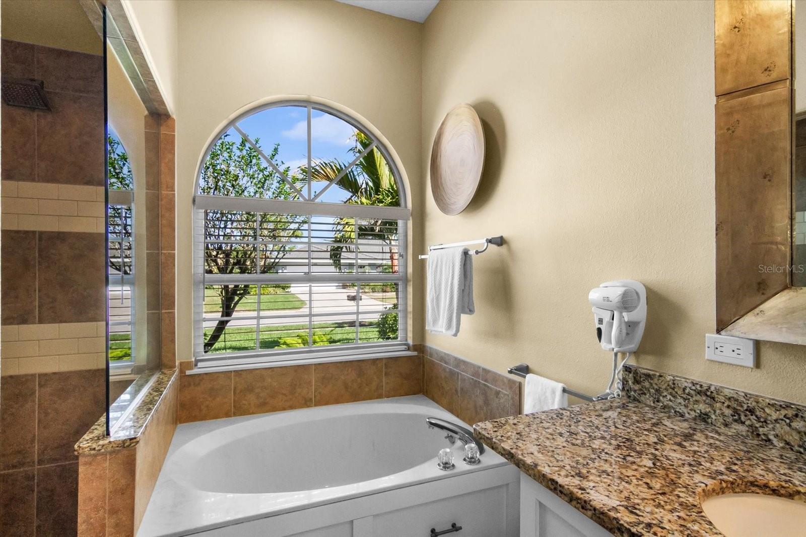 Image 33 of 56 For 1994 White Feather Lane