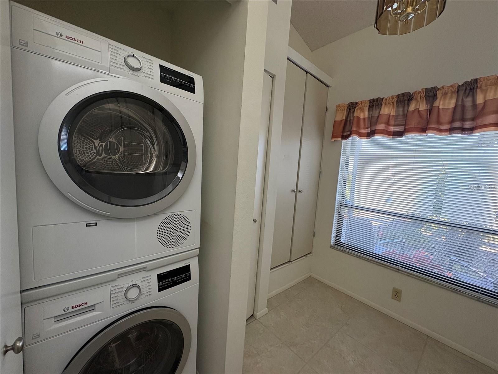 Image 13 of 37 For 7234 Cloister Drive 7234