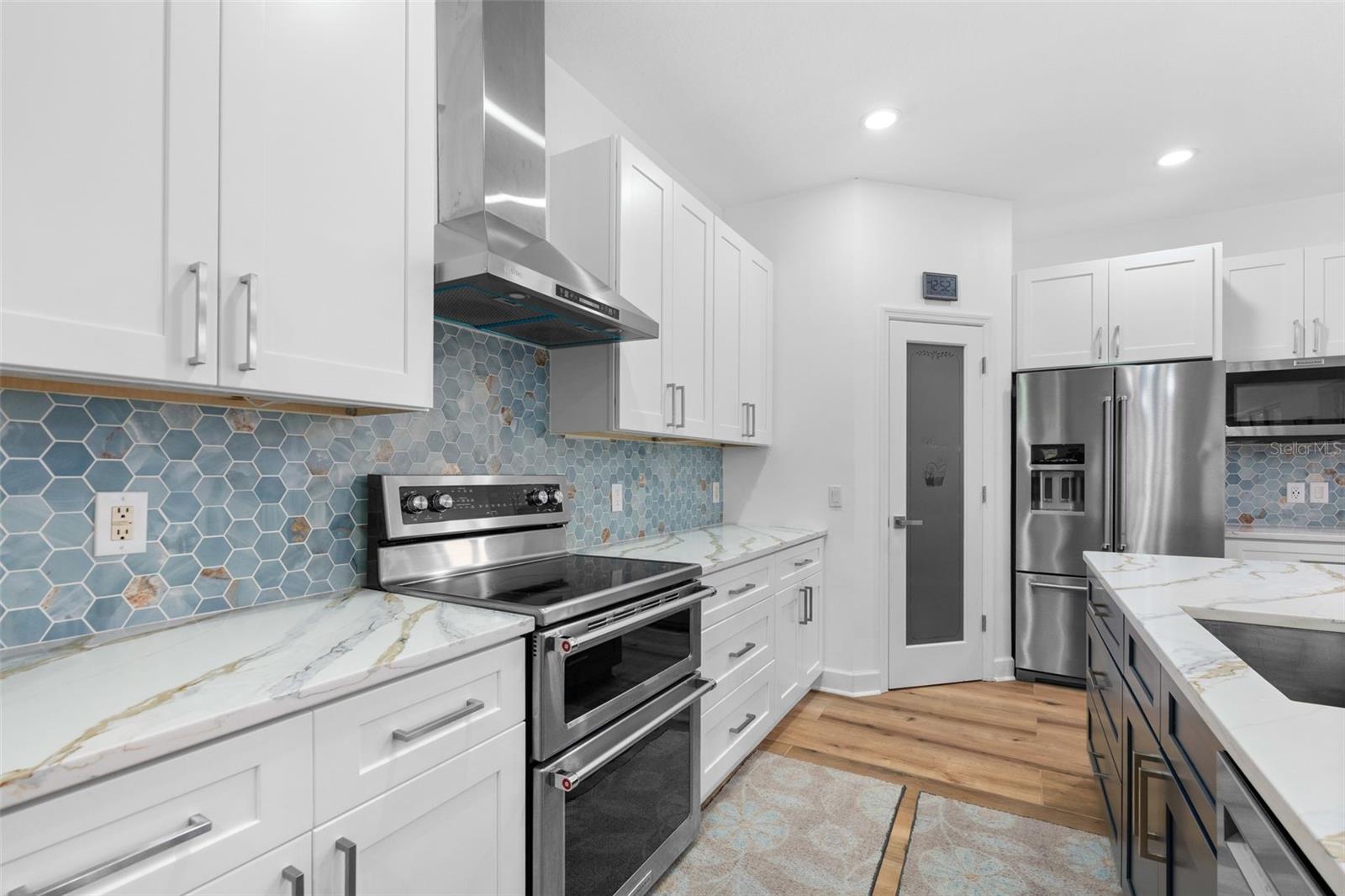 Image 16 of 69 For 11439 57th Street E