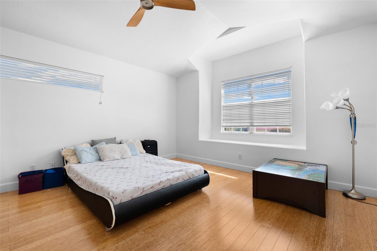 Image 36 of 69 For 11439 57th Street E