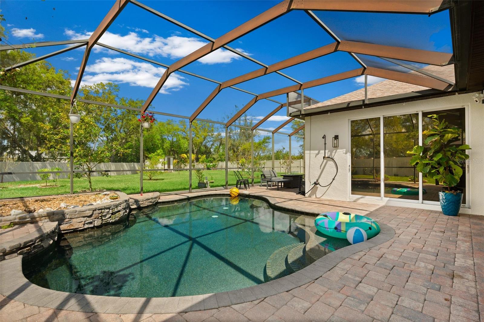 Image 41 of 69 For 11439 57th Street E