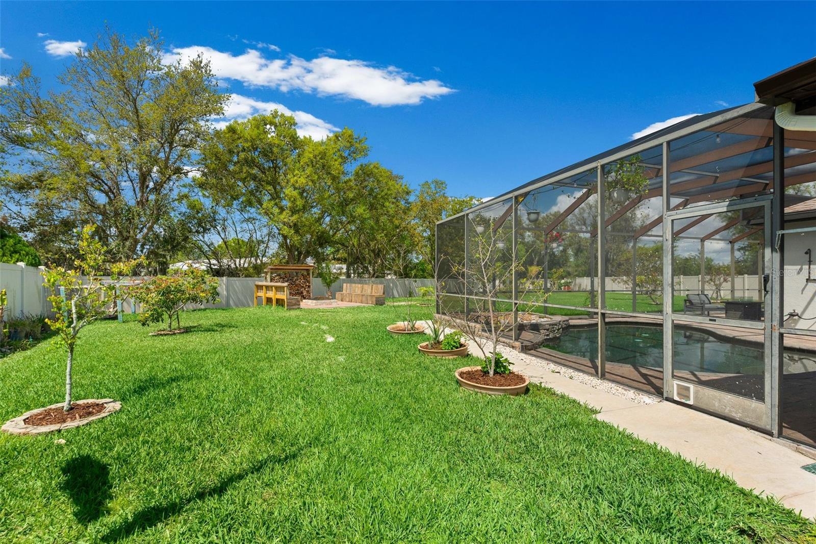 Image 46 of 69 For 11439 57th Street E